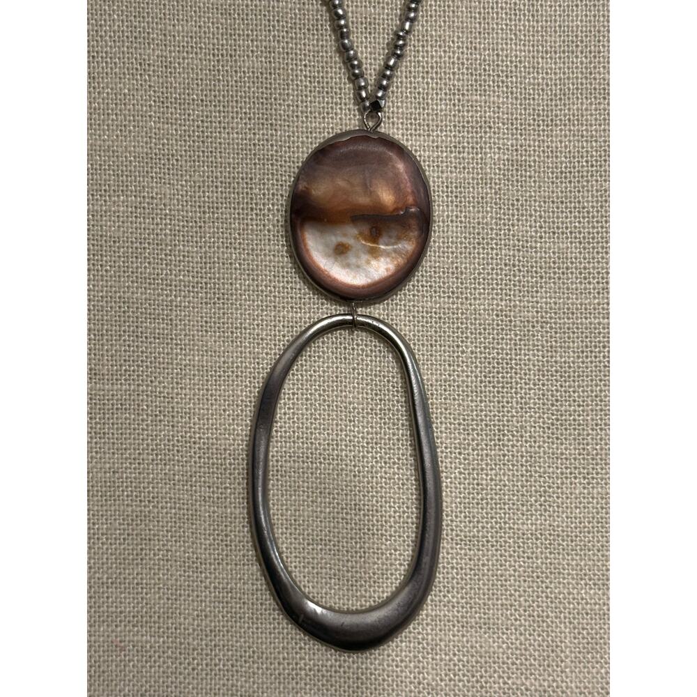 Macy’s NWT Silver Tone Necklace 28” with Oval Pendant